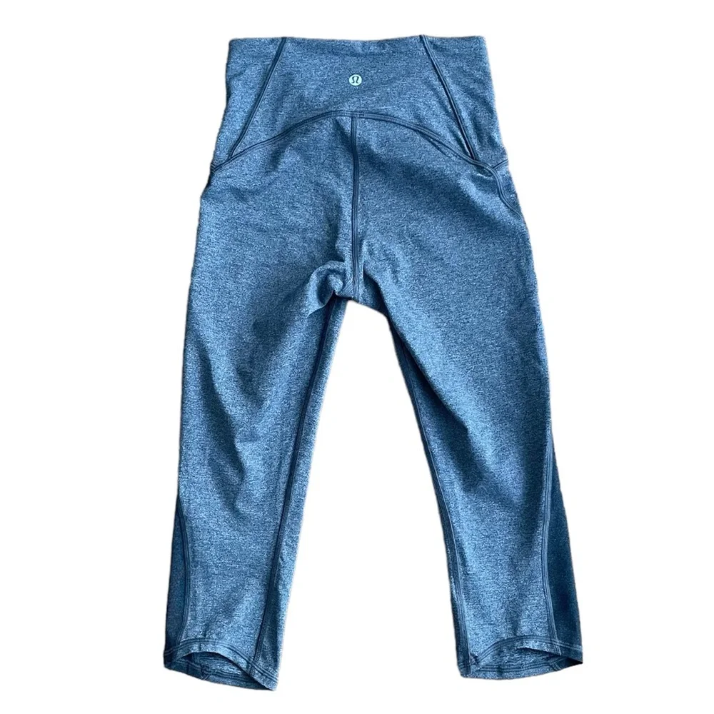 LULULEMON Train Times Crop (17" ) in
Heathered Black - Like New, Size 4_8